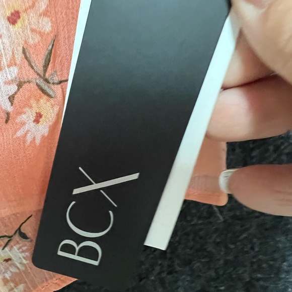 BCX Layered Off The Shoulder Floral Top XS - Picture 6 of 6